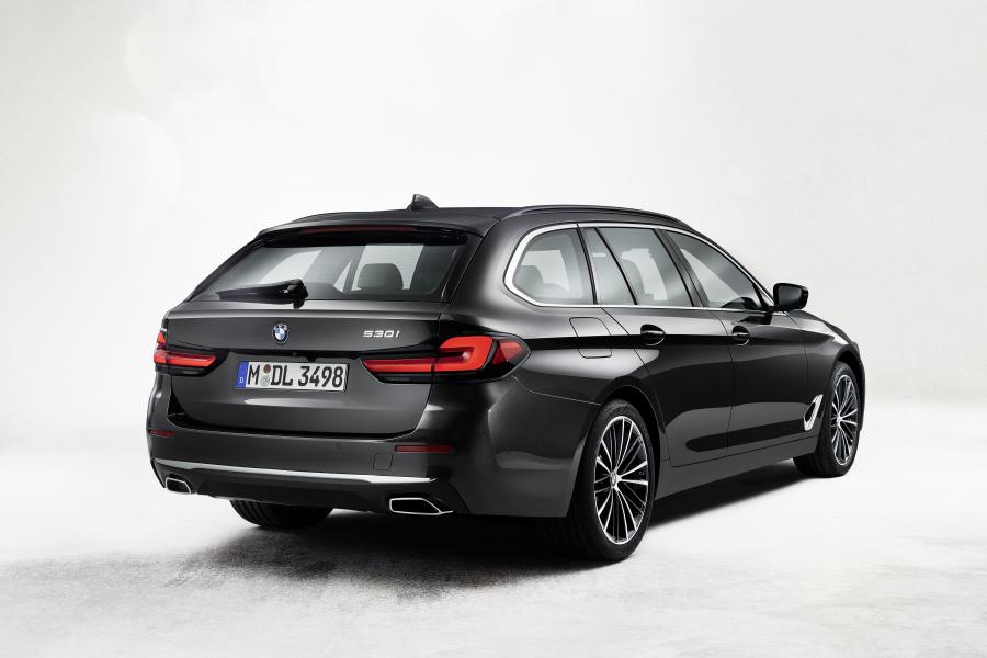  BMW 530i Touring Luxury Line (G31) 2020 года  (WW) (фото 16 из 73)